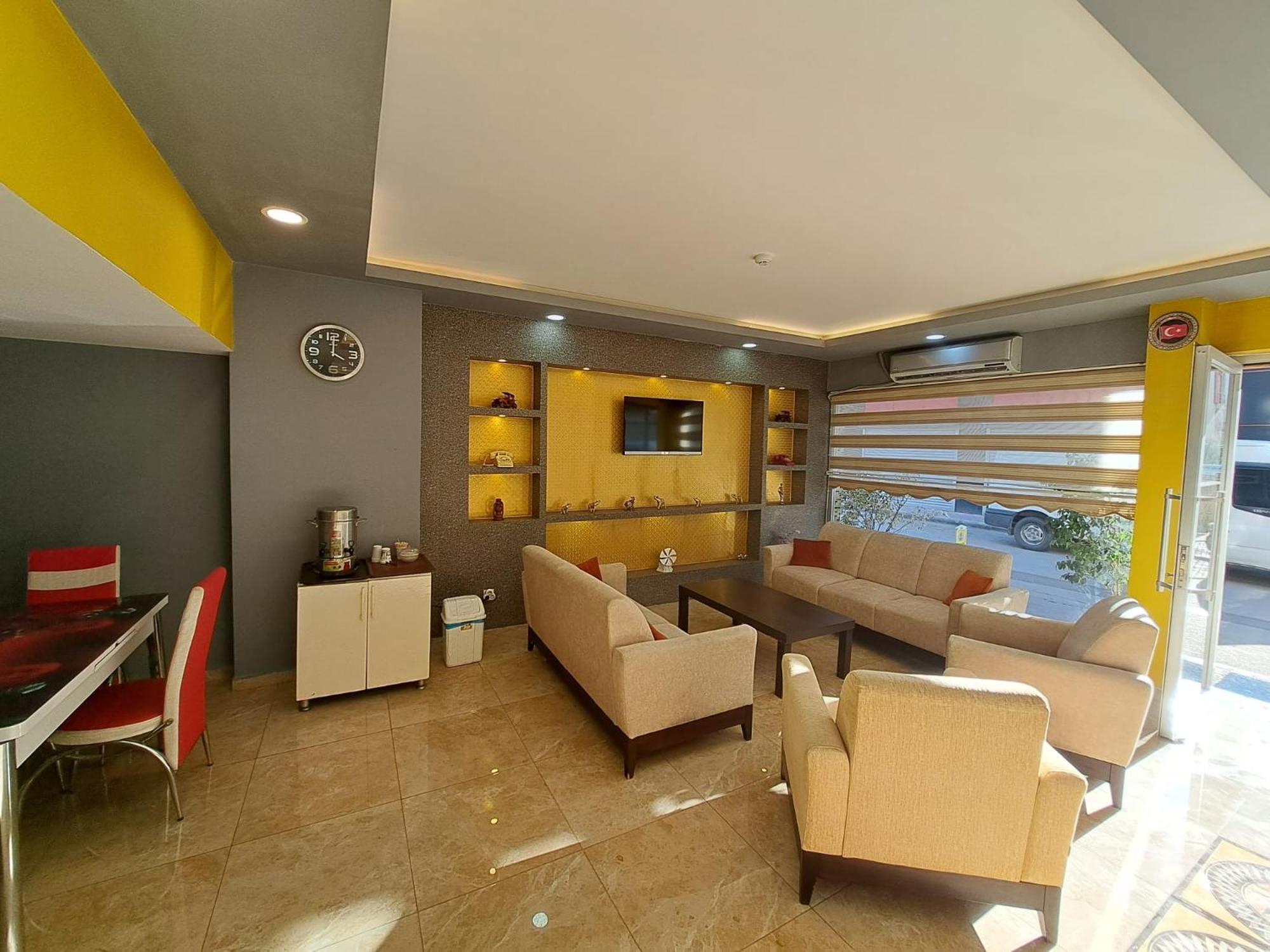 Apartment Nezih Suits
